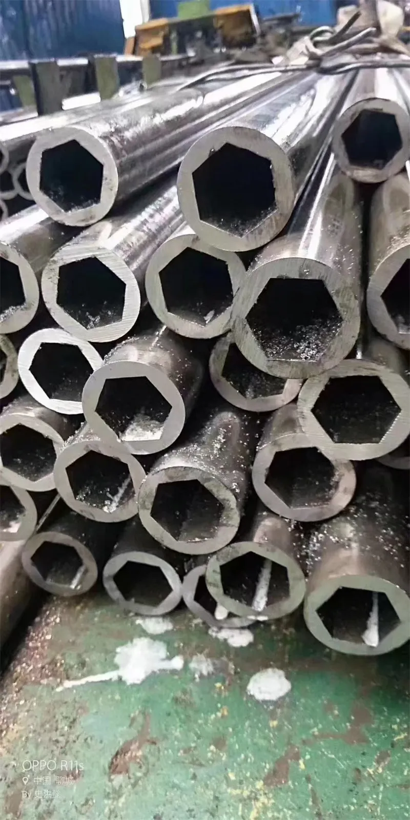 精轧内孔异性管