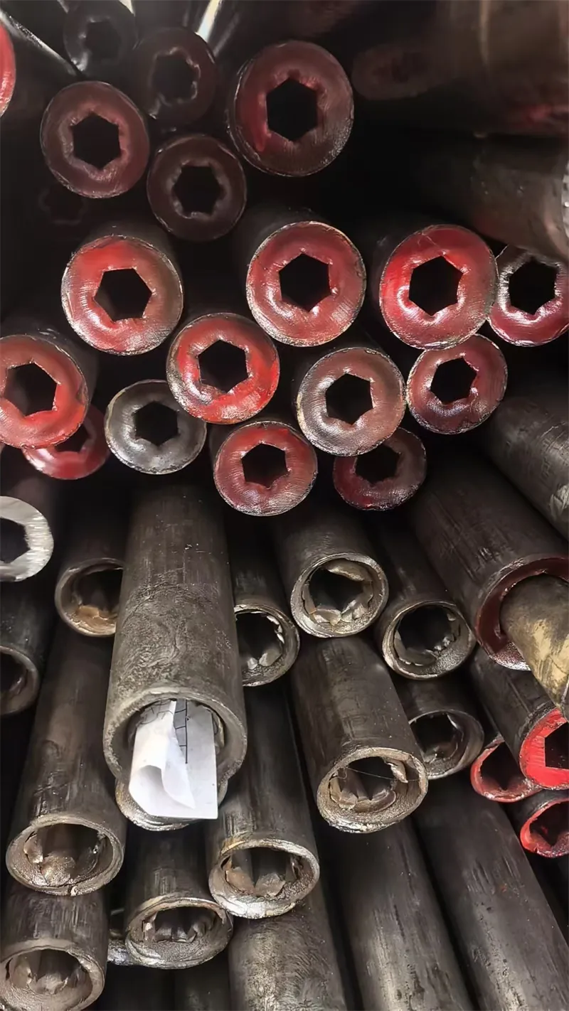 精轧内孔异性管