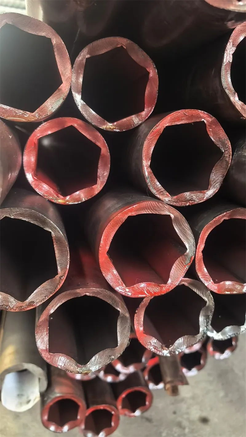 精轧内孔异性管