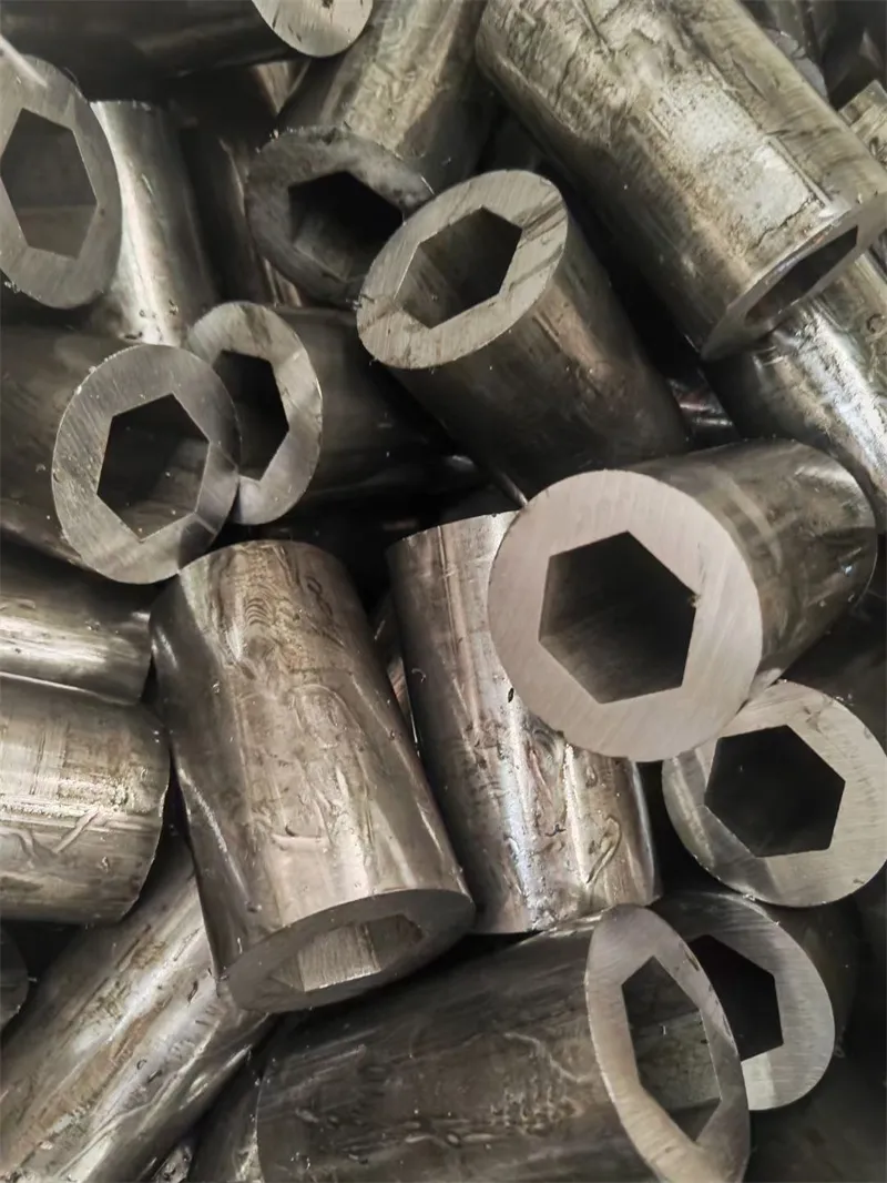 精轧内孔异性管